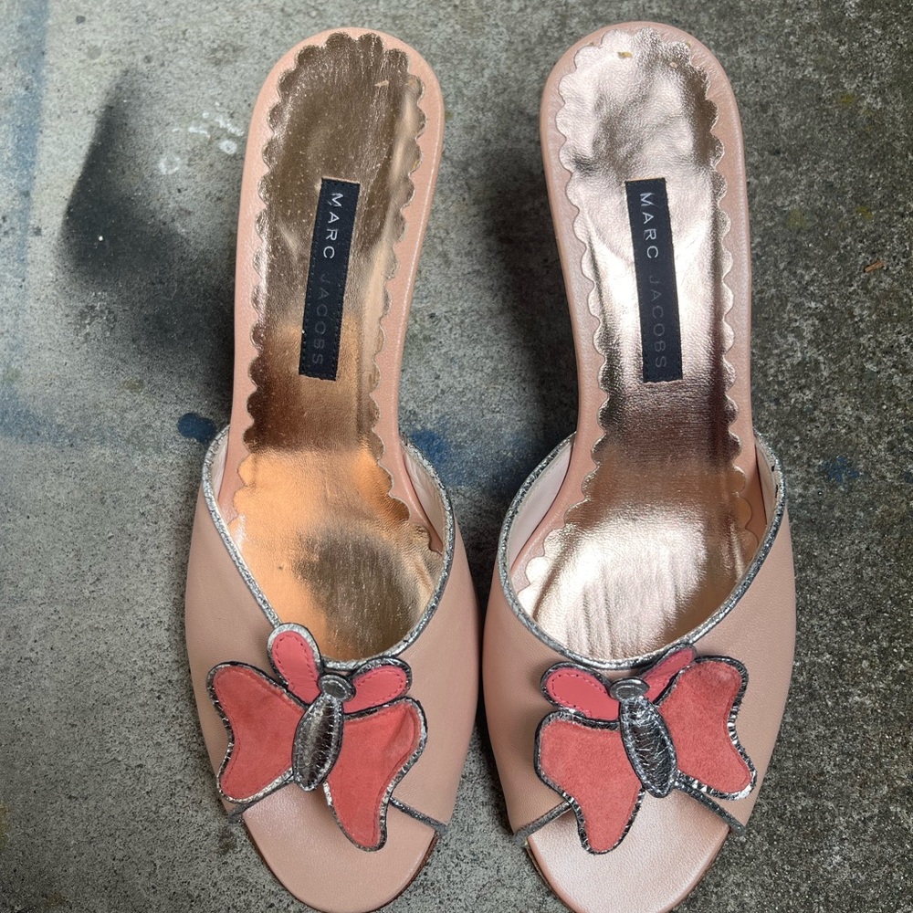 Marc Jacobs Women's Pink and Coral Mules with Bow